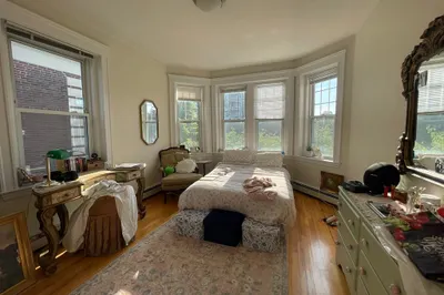 69 Babcock St #5