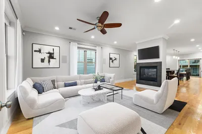 146 Athens St #3 1