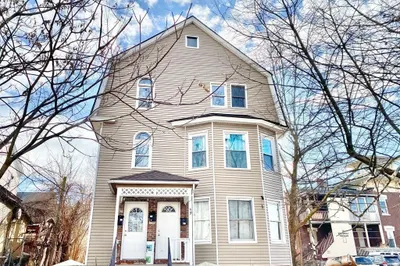 49 Prospect St 1