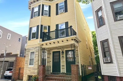 9 Hatch St #2 1