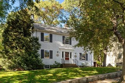 197 Jason St 1
