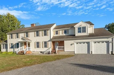 7 Stonebridge Cir
