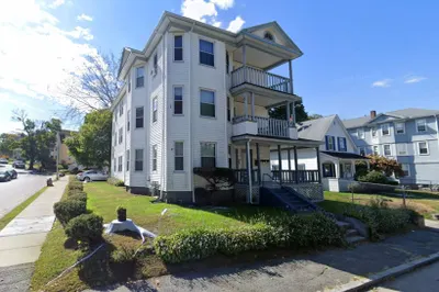 41 Beaver St #3 1
