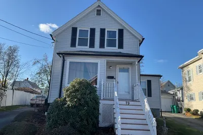 79 Laurel St