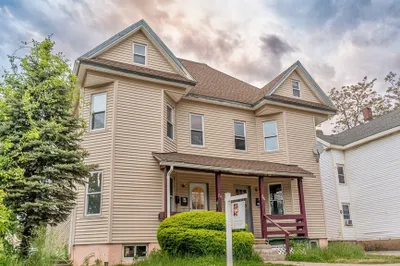 24-26 Quincy St