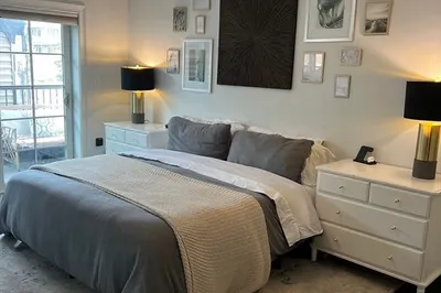 728 East Broadway #206