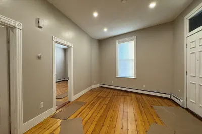 62 River St #1