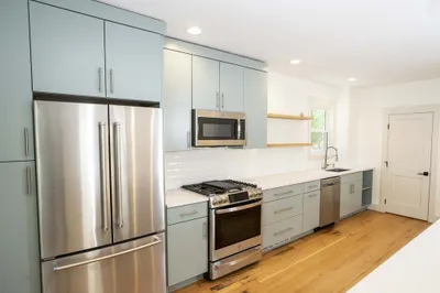 15 Marston St