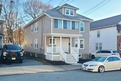 28-30 Magnolia St 1