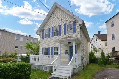 51 Garfield Ave 1