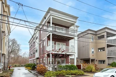 99 Brookley Rd #1