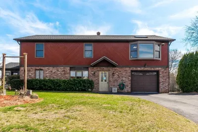 5 Daniel Ln 1