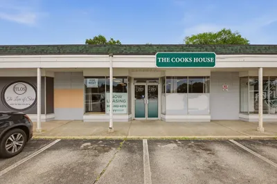 2 Olney St #22 1