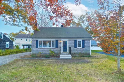 65 Priscilla St