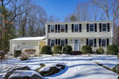 36 Brentwood Rd 1