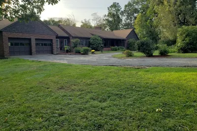 146 Electric Ave 1