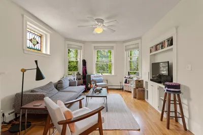 315 Harvard St #3