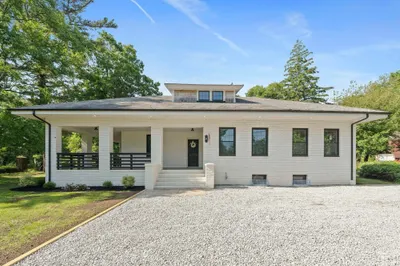 4 Marconi Lane 1