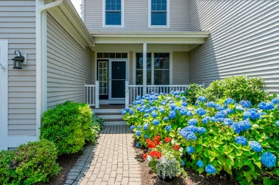 14 Stony Brook Dr #516 1