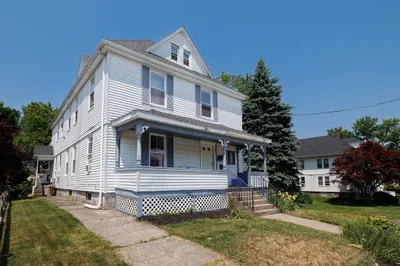 32 Glines Ave #2