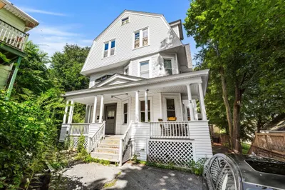 2 Montague Street #1 1