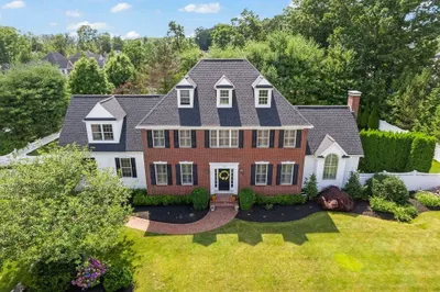 122 Homeward Lane 1