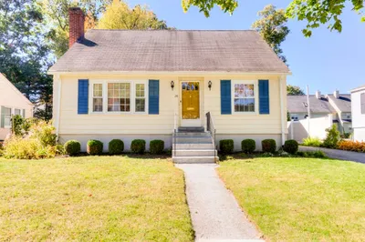 24 Knowles Rd 1