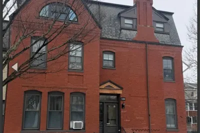 124 Summer St #2 1