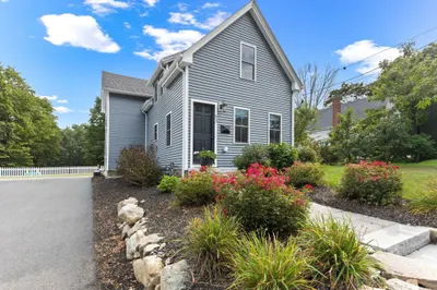 52 Lincoln Street 1