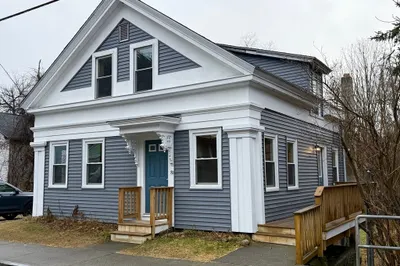 89 W Main St 1