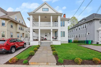 60 Harvard St #60