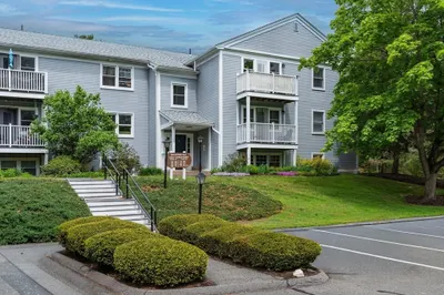 46 Evergreen Rd #310 1