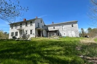 21 S. Royalston Rd