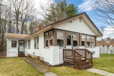 53 Lake Ellis Rd 1