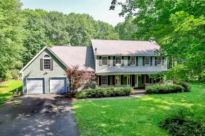 43 Groton Road 1