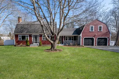 9 Avon Drive 1