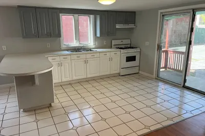 8 Federal St #1 Rear 1