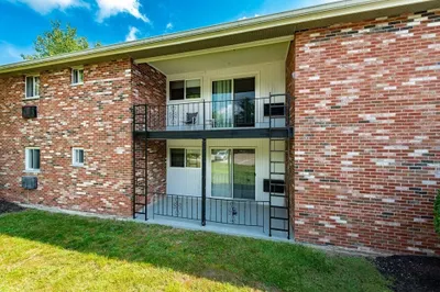 99 Fountain Ln #4 1
