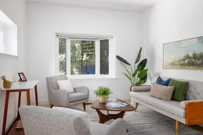 8 Watson St #8