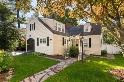 27 Park Circle