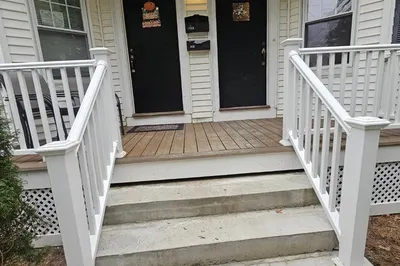 148 Lynde St #2