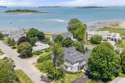 16 Foley Beach Road 1
