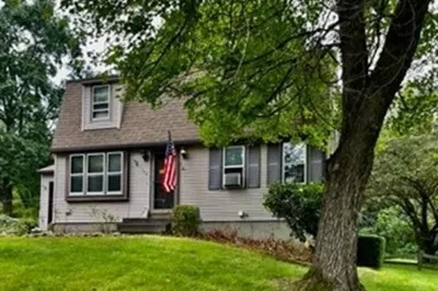 105 Bradford Dr