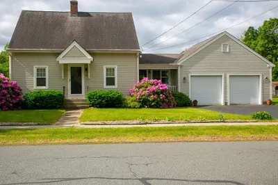 38 Ferrante Ave 1