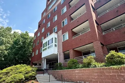 50 Watertown St #610 1