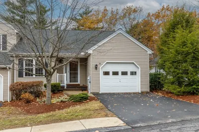 16 Caspian Way #16 1