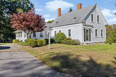 37 Brook St