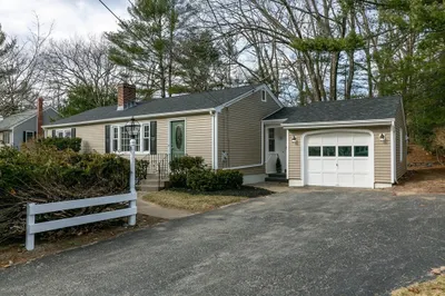 10 Oak Crest Rd 1