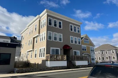 117 Winthrop Shore Drive #6