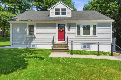 8 Millbury Terrace 1